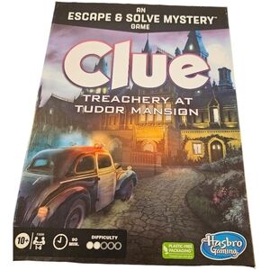 Clue Escape: Treachery at Tudor Mansion board game